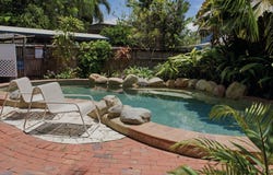 61 Queens Road, Hermit Park, Qld 4812