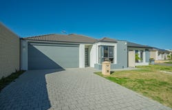 35 Vignerons Loop, Hocking, WA 6065