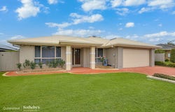 10 Portland Parade, Redland Bay, Qld 4165