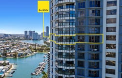 128/8 Admiralty Drive, Paradise Waters, Qld 4217