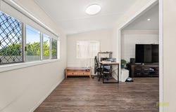 18 Minguin Street, Scarness, Qld 4655