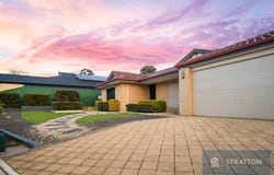 8 Camellia Loop, Forrestfield, WA 6058