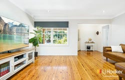 17 Lowe Crescent, Elderslie, NSW 2570