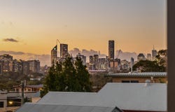2/53 Raby Road, Coorparoo, Qld 4151