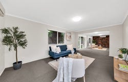9 Circle Drive North, Cranbourne, Vic 3977
