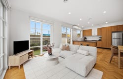 32 Clairmont Avenue, Bentleigh, Vic 3204