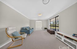22 Freeman Drive, Lochinvar, NSW 2321