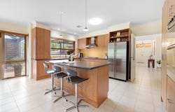 24 Yarra Hill Lane, Chirnside Park, Vic 3116