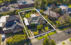 9 Lynden Grove, Mount Waverley, Vic 3149