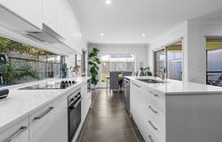 35 Roseleaf Crescent, Palmview, Qld 4553