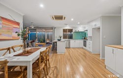 4 Skyros Mews, Stratton, WA 6056
