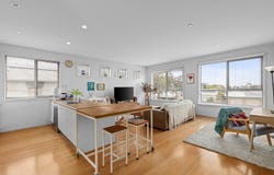 1/1C Boscarne Avenue, Torquay, Vic 3228
