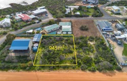 11 The Esplanade, Thompson Beach, SA 5501