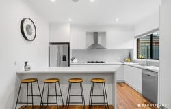 12 Mindara Avenue, Rowville, Vic 3178