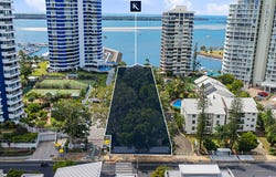 13-15 Bayview Street, Runaway Bay, Qld 4216
