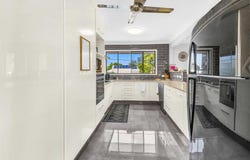 3 Surch Court, Southport, Qld 4215
