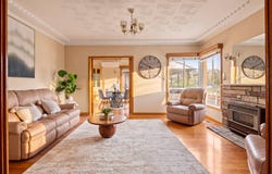 22 Alfred Grove, Oakleigh East, Vic 3166