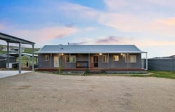 46 Captain Robertson Drive, Burra, NSW 2620