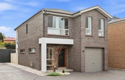 8 Koolatong Glade, Quakers Hill, NSW 2763