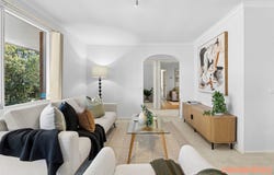 13 Mackie Crescent, Stirling, ACT 2611