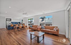 5 Hill View Court, McKenzie Hill, Vic 3451