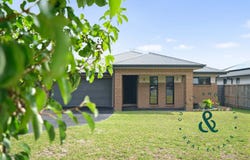 11 Royal Avenue, Medowie, NSW 2318