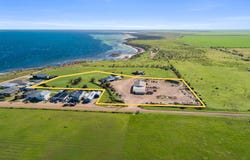 23 Bray Road, Port Victoria, SA 5573