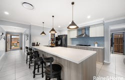 9 Ridge Road, Branyan, Qld 4670