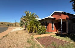 5 Bajamalu Drive, Baynton, WA 6714