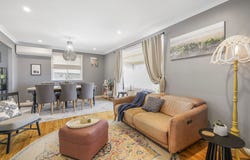 8 Flinders Street, Centenary Heights, Qld 4350