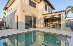 104 Compass Drive, Biggera Waters, Qld 4216