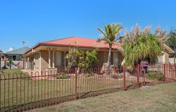 5 Zoe Court, Raceview, Qld 4305