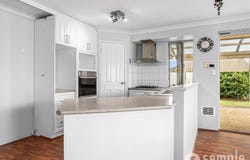 1/25 Minerva Loop, Success, WA 6164
