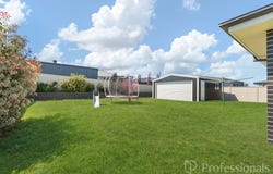 12 Ignatius Place, Kelso, NSW 2795