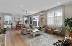 8 Stables Circuit, Clyde, Vic 3978