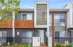 20 Coldstream Lane, Gledswood Hills, NSW 2557