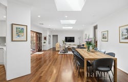 5 Grainger Drive, Mount Claremont, WA 6010