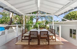 26 Bellevue Parade, Labrador, Qld 4215