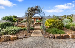 27 Mercowie Road, Crystal Brook, SA 5523