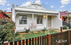 2 Osborne Terrace, Roxburgh Park, Vic 3064