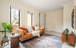 8/39 Studley Parkway, Caroline Springs, Vic 3023