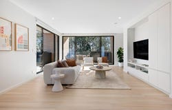 1 Bezentin Ridge Road, Edmondson Park, NSW 2174