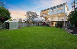120 Melville Terrace, Manly, Qld 4179