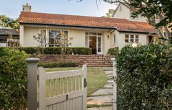2 Gilgandra Street, Indooroopilly, Qld 4068