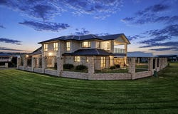 8 Dolphin Court, Elliott Heads, Qld 4670