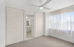 23/13-27 Fairway Drive, Clear Island Waters, Qld 4226
