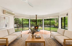 71 Pioneer Crescent, Bellbowrie, Qld 4070