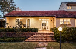 2 Gilgandra Street, Indooroopilly, Qld 4068