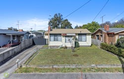 17 Boolarra Avenue, Newborough, Vic 3825