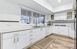 30 Jessica Close, Wantirna South, Vic 3152